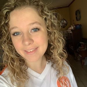 Meet your Posher, Kaitlyn